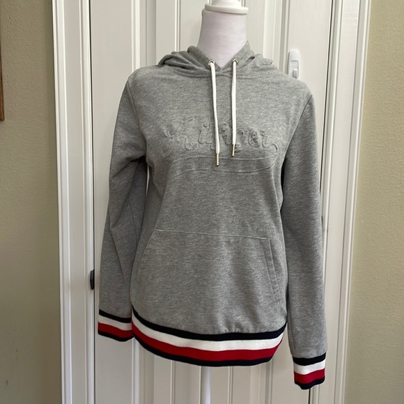 Tommy Hilfiger Tops - Tommy Hilfiger gray hoodie sweatshirt.  M